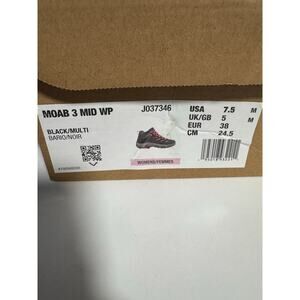 Merrell Moab 3 Women’s Hiking Shoes